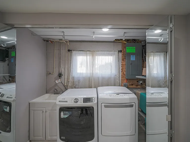 2303 Pinneberg Ave — Photo 34