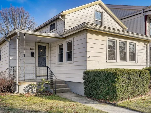 1437 Park AVENUE, Racine, WI 53403