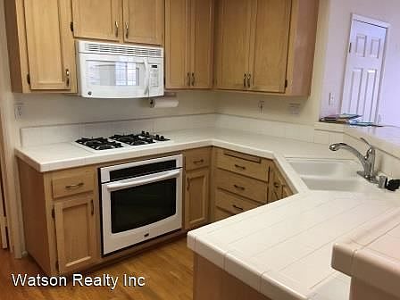 5th image of 12616 Springbrook Dr Unit C