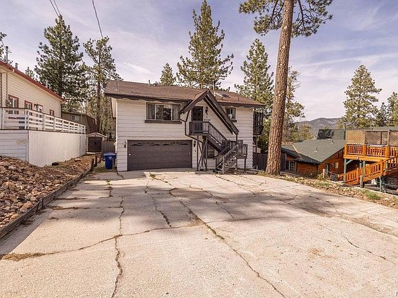 4th image of 40348 Cliff Ln
