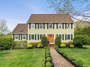 13 Long View Way, Georgetown, MA 01833