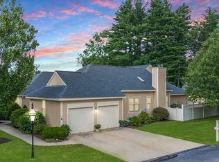 2 Turnberry Cir #113, Bedford, NH 03110
