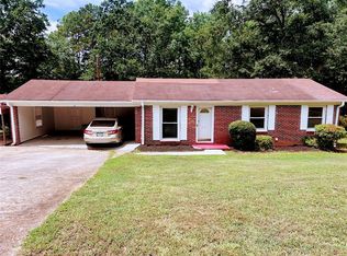 213 Hillcrest Cir, Anderson, SC 29624