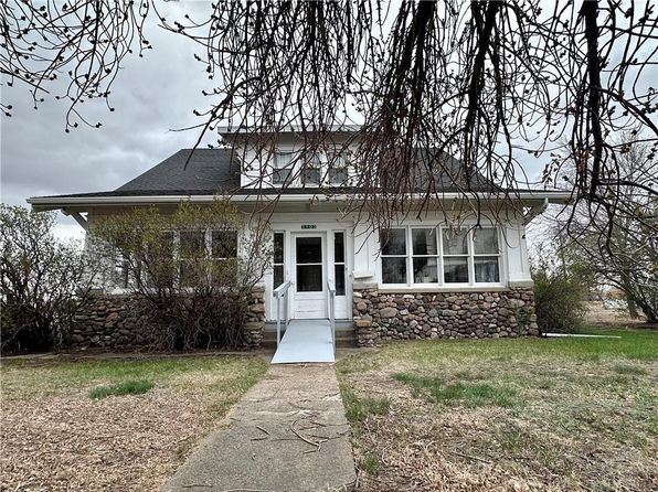 1103 County Rd, Nashua, MT 59248