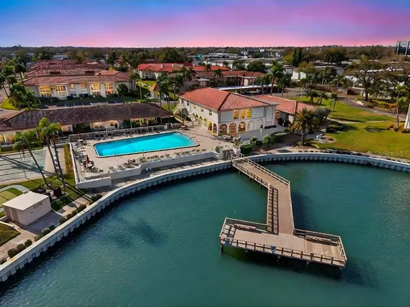 19029 Us Highway 19 N APT 10D, Clearwater, FL 33764