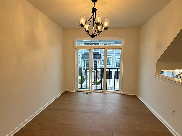 2774 Bristol Ridge Dr — Photo 4