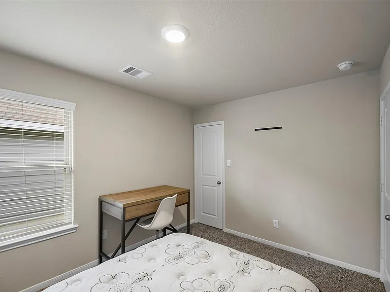 5333 Samuel Run — Photo 14