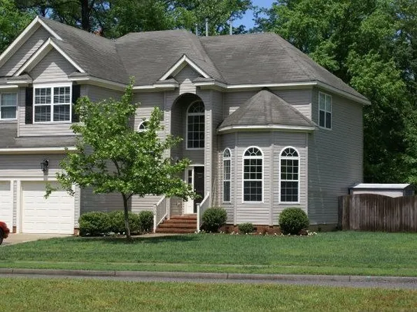908 Artisan Ave, Chesapeake, VA 23323