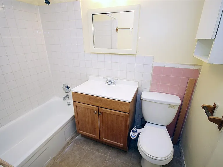 280 Marin Blvd #19O — Photo 5