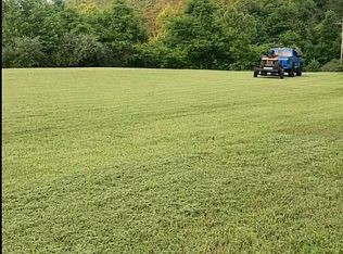 Newcomb Creek Rd, Huntington, WV 25704