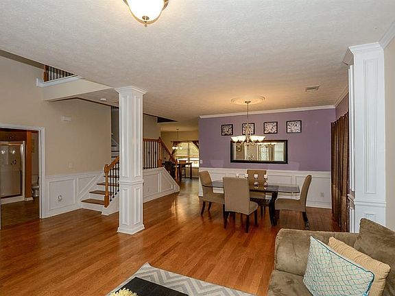 2nd image of 958 Ashton Park Ct