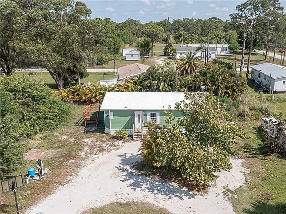 2nd image of 15516 Lime Dr