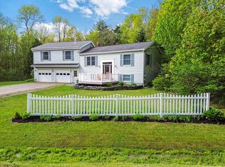 25 Parmenter Ter, China, ME 04358