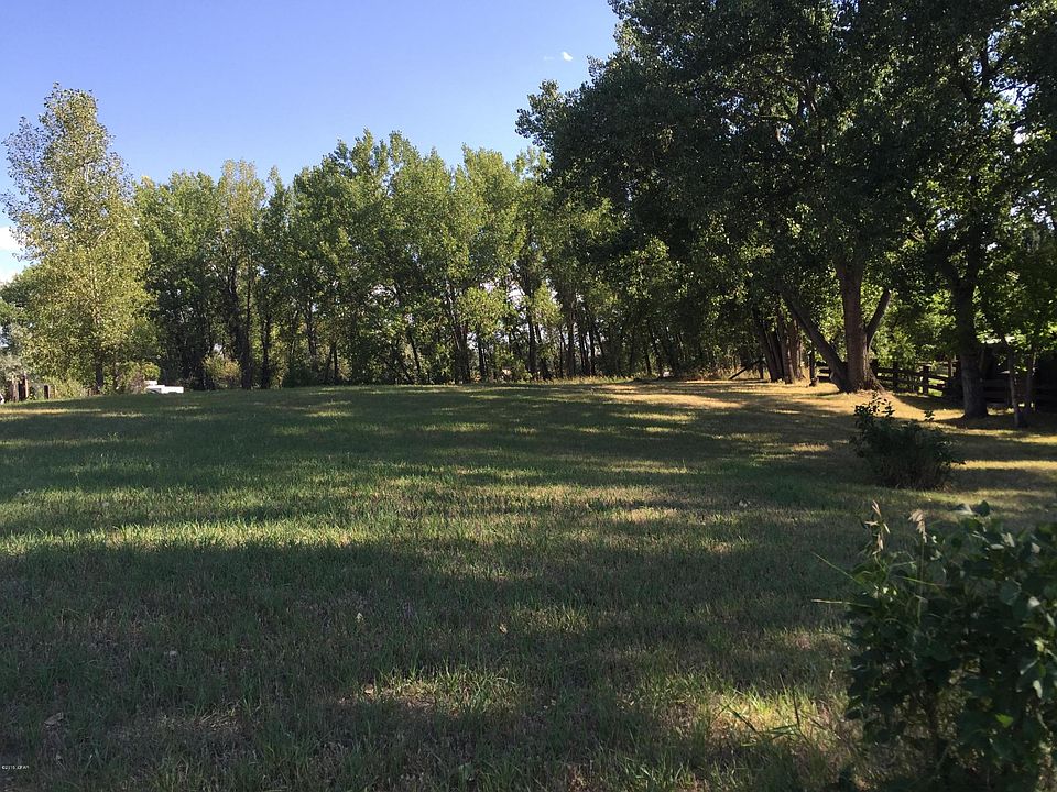 1st image of Brookwood Ln