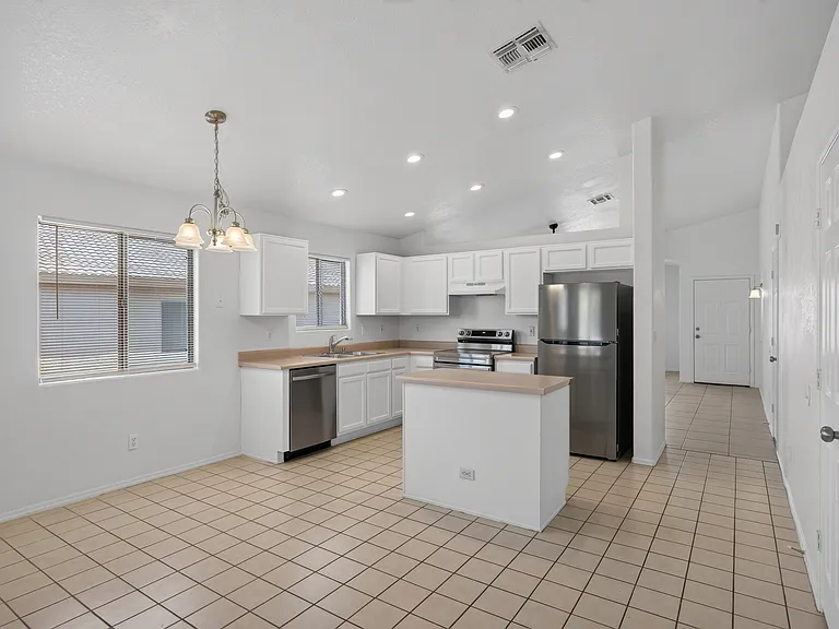 9890 E Shadow Glen Ct — Photo 13