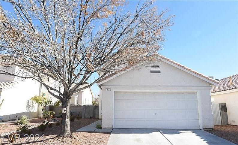 1st image of 912 Villa Crest Ct