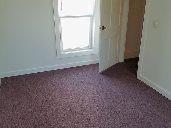 5th image of 103 Division St #2