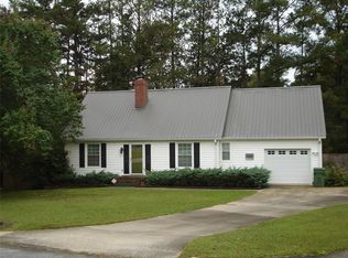 1107 N 17th Ct, Lanett, AL 36863