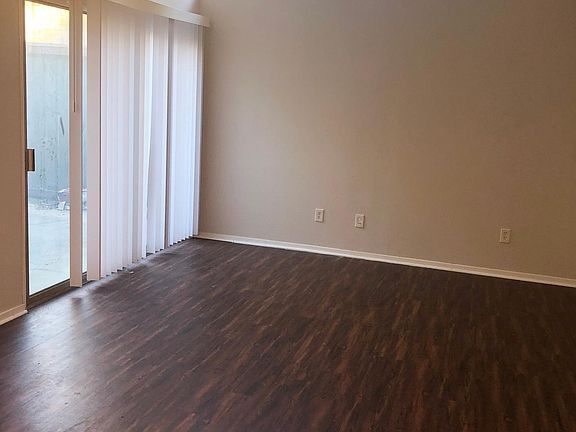 3rd image of 4609 Country Creek Dr APT 1019