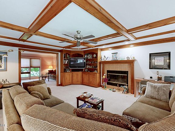 5th image of 7134 Shefford Ln