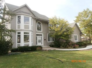 6705 S Yale Dr, Franklin, WI 53132