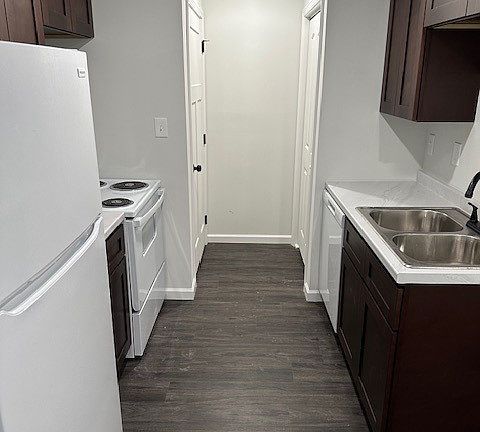 4th image of 69 Weesner Ave #2