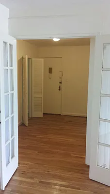 Rented by Smart NY Realty LLC | media 2