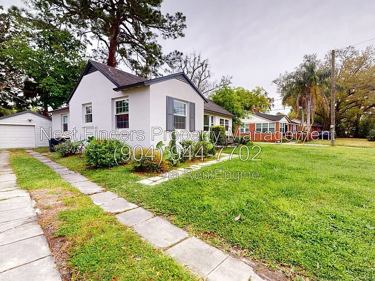 2215 Larchmont Rd — Photo 20