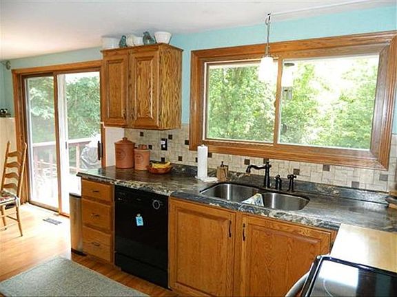 3rd image of 234202 N 76th Ave