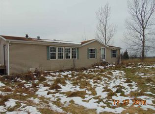 11376 Brown Rd, Jonesville, MI 49250