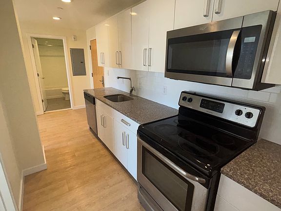 2nd image of 249 S 49th St #606