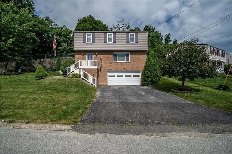 5184 Janie Dr photo 1