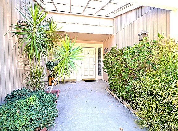 3rd image of 18211 Andrea Cir N Unit 3