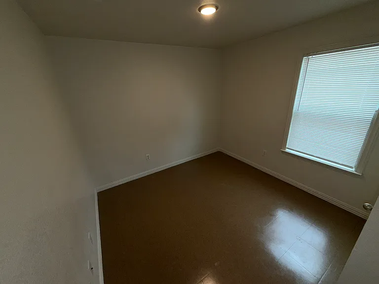 709 Bunker Hill Dr #A — Photo 8