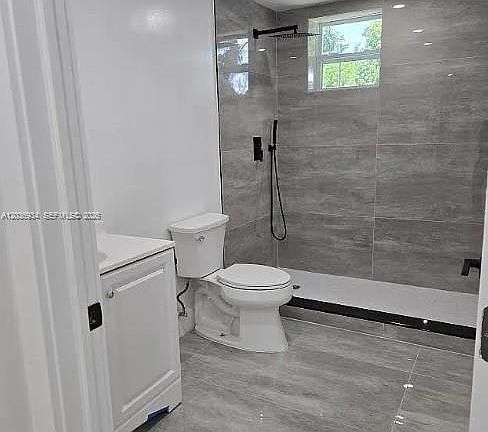 4th image of 13240 NE 4th Ave #2
