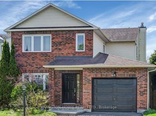 19 Wheeler St S, Ottawa, ON K2J3B8
