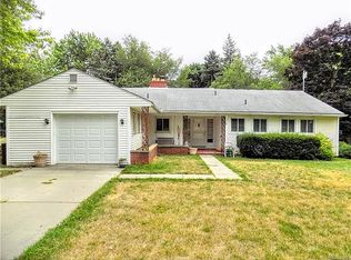 116 Marlborough Dr, Bloomfield Hills, MI 48302