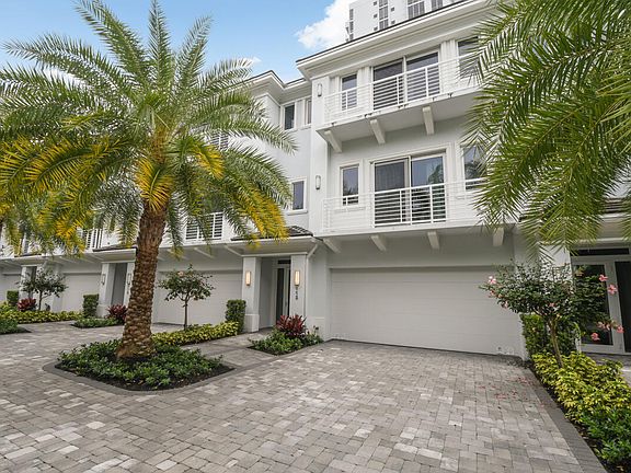 2nd image of 112 Water Club Court N