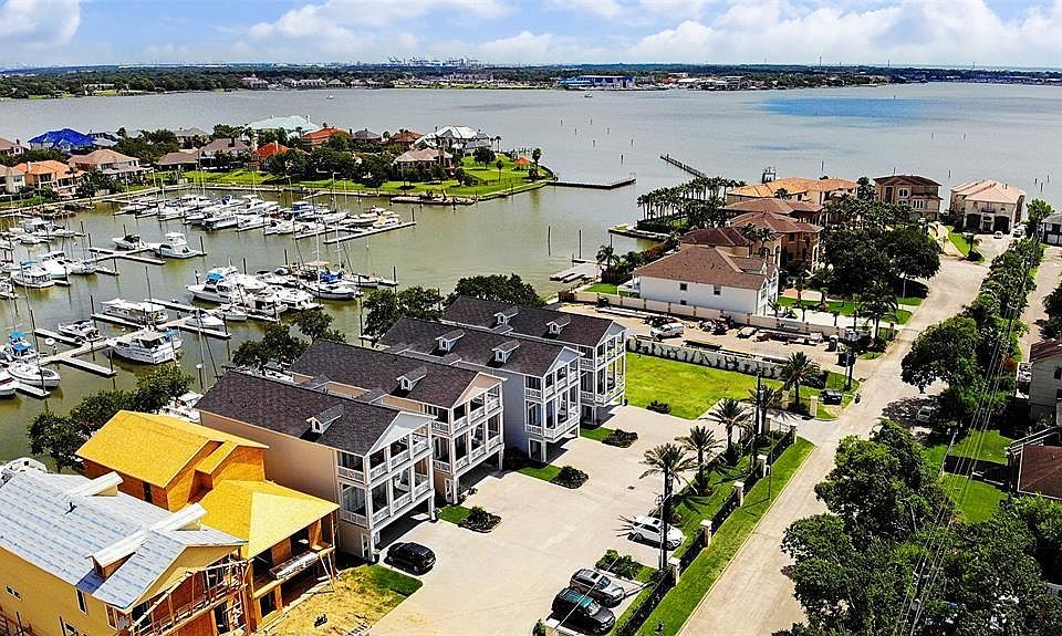 1st image of 2172 Marina Way