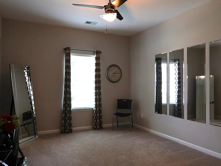 5409 Poplar Knoll Dr — Photo 28