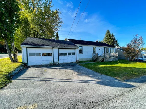 1 Marvin St, Lyon Mountain, NY 12952