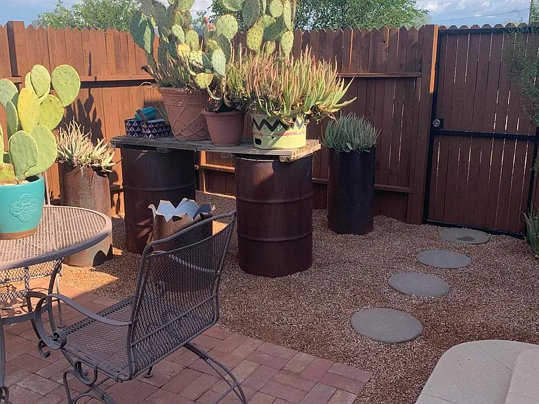 1031 E Grant Rd #1 — Photo 27