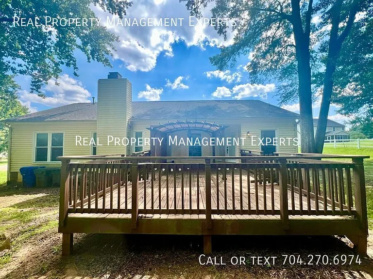 7301 Gilead Rd — Photo 14