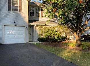1108 Grand Lake Ct, Naperville, IL 60540