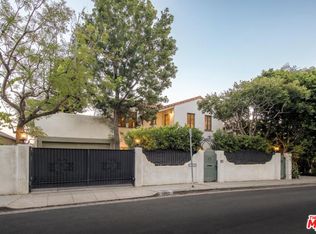 1982 N Normandie Ave, Los Angeles, CA 90027