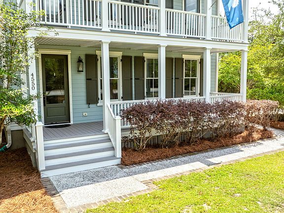 3rd image of 4550 Cape Island Dr