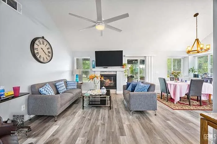 8917 Worrell Ct — Photo 23