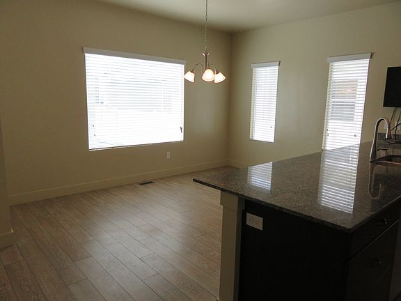 3rd image of 15147 S Peace Dr