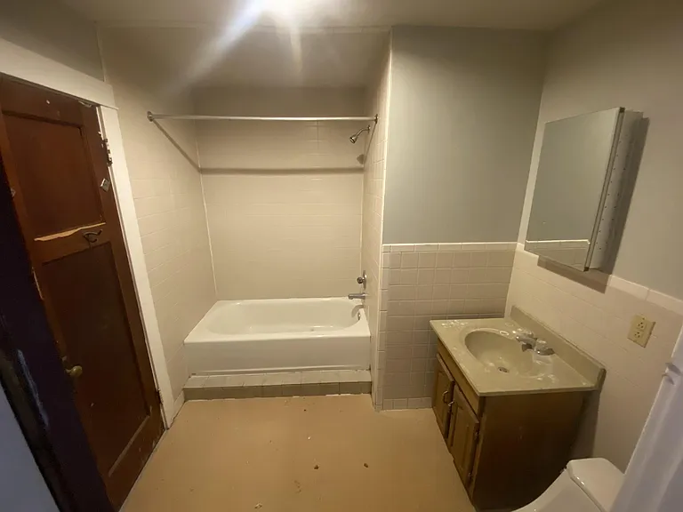 30 Missouri Ave — Photo 6