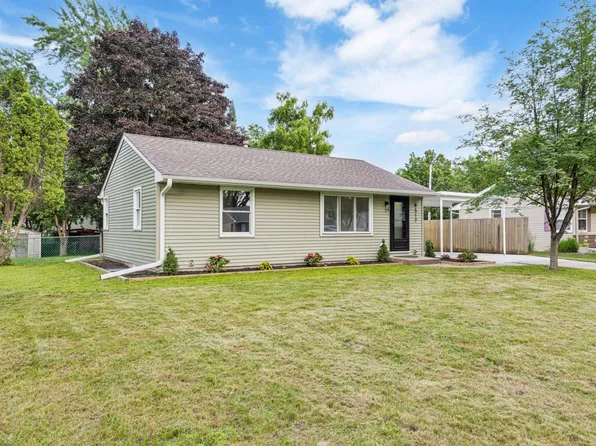 8517 Columbus Ave S, Bloomington, MN 55420